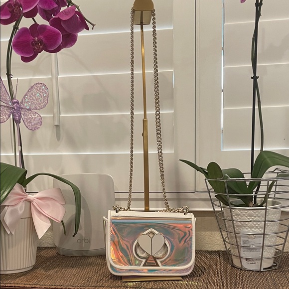 Heart Kate Spade White and Iridescent Crossbody Bag - with Turn-Lock - Picture 6 of 14